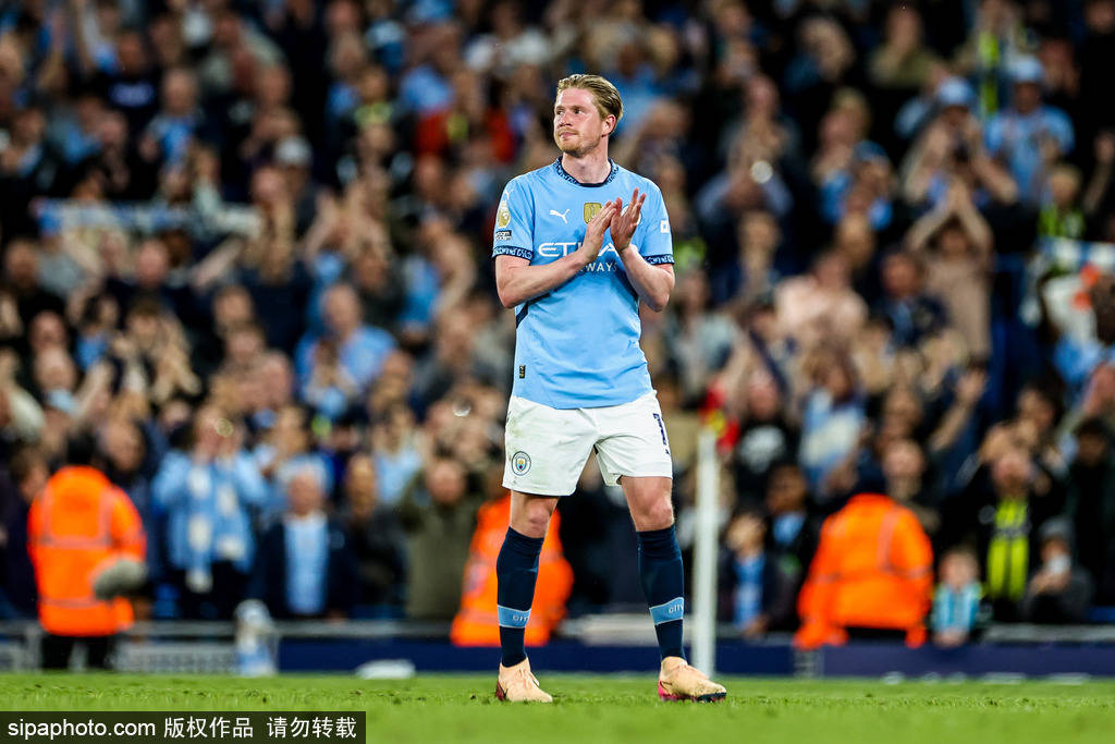 使得远藤航 使得远藤航