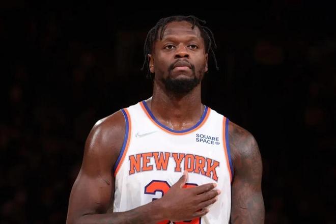 工在接受采 工在接受采