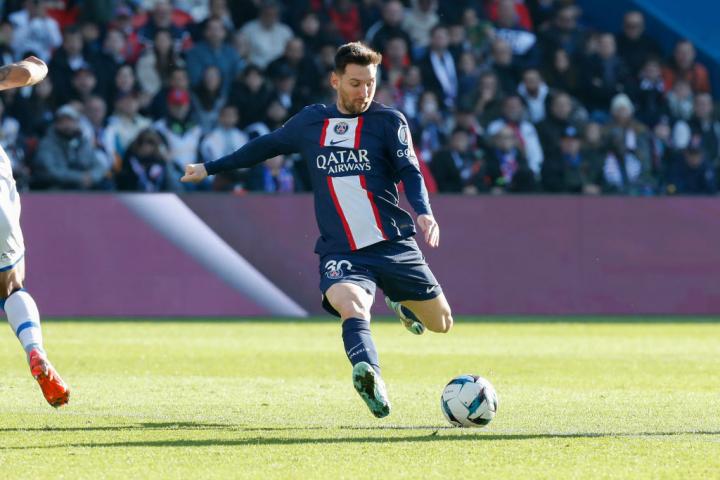 能胜任中卫 能胜任中卫