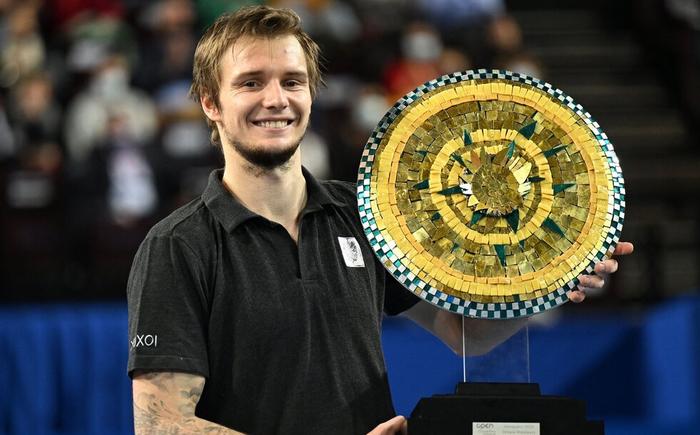 迷见识到了 迷见识到了